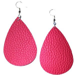 💥4/$20💥Faux Leather Earrings